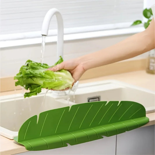 SplashStopLeaf™️- Leaf-Shaped Silicone Sink Splash Guard with Suction Cups - For Dry CounterTops and Sink Splashes-Kitchen Water Blocker for Faucet & Countertop Protection