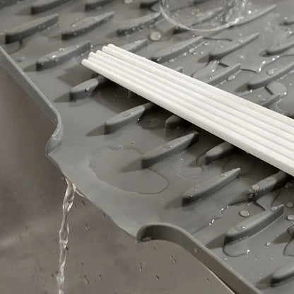 AquaMat™️ 1pc Silicone Drain Pad Drying Mat For Pot Dish Drain Mat For Kitchen Tableware Non-slip Mats Anti-scald Coaster Kitchen Utensils