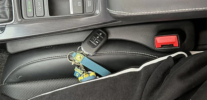 DropStop™ 1 Pair Universal Car Seat Gap Plug Strip Side Seam Car Gap Filler Leak Proof Seat Gap Storage Organizer Interior Decoration