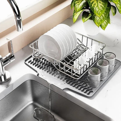 AquaMat™️ 1pc Silicone Drain Pad Drying Mat For Pot Dish Drain Mat For Kitchen Tableware Non-slip Mats Anti-scald Coaster Kitchen Utensils