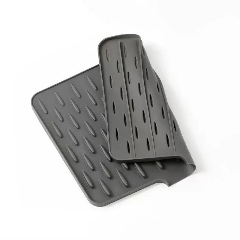 AquaMat™️ 1pc Silicone Drain Pad Drying Mat For Pot Dish Drain Mat For Kitchen Tableware Non-slip Mats Anti-scald Coaster Kitchen Utensils